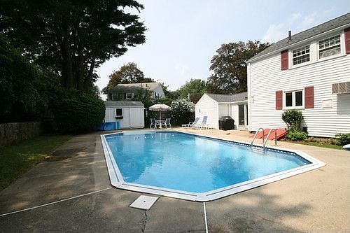 4th image of 87 Abigail Adams Cir