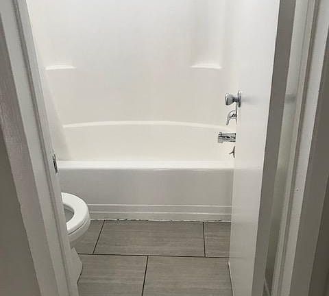 5th image of 5354 Yarmouth Ave #14