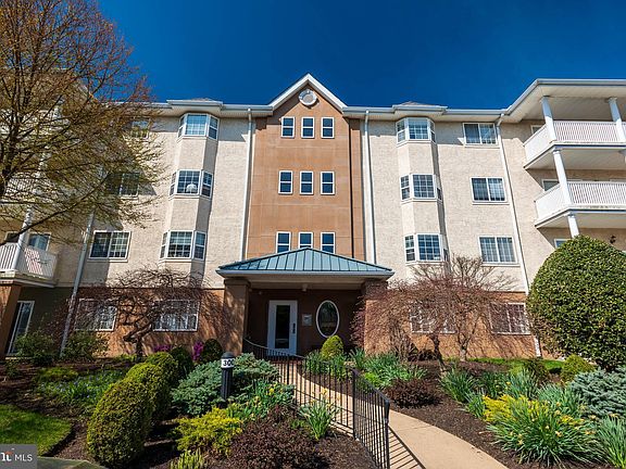 2nd image of 315 Paoli Pointe Dr #315-G