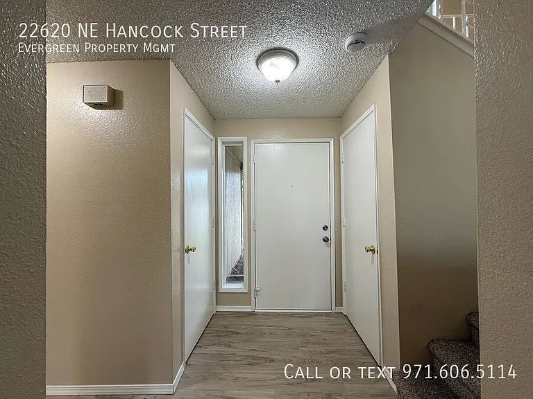 22620 NE Hancock St — Photo 4