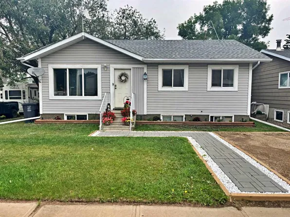 4702 S 50th Ave, Flagstaff County, AB T0B 4H0