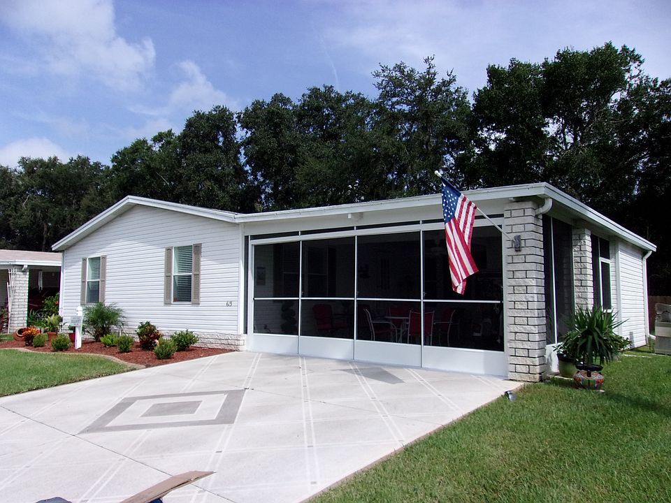 1st image of 613 Tulip Cir W