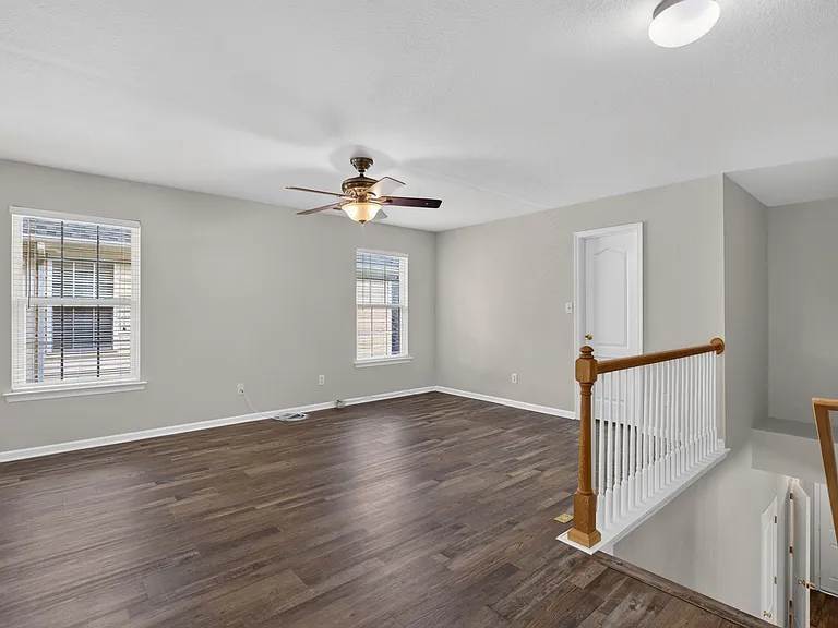 840 Willberry Dr — Photo 27