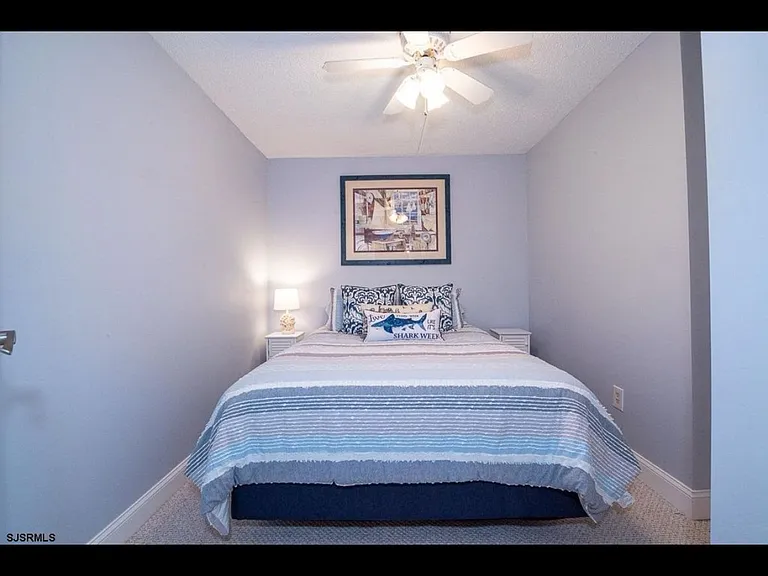 935 Ocean Ave #528 — Photo 7
