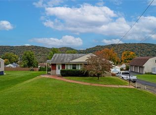 1515 Midland Beaver Rd, Industry, PA 15052