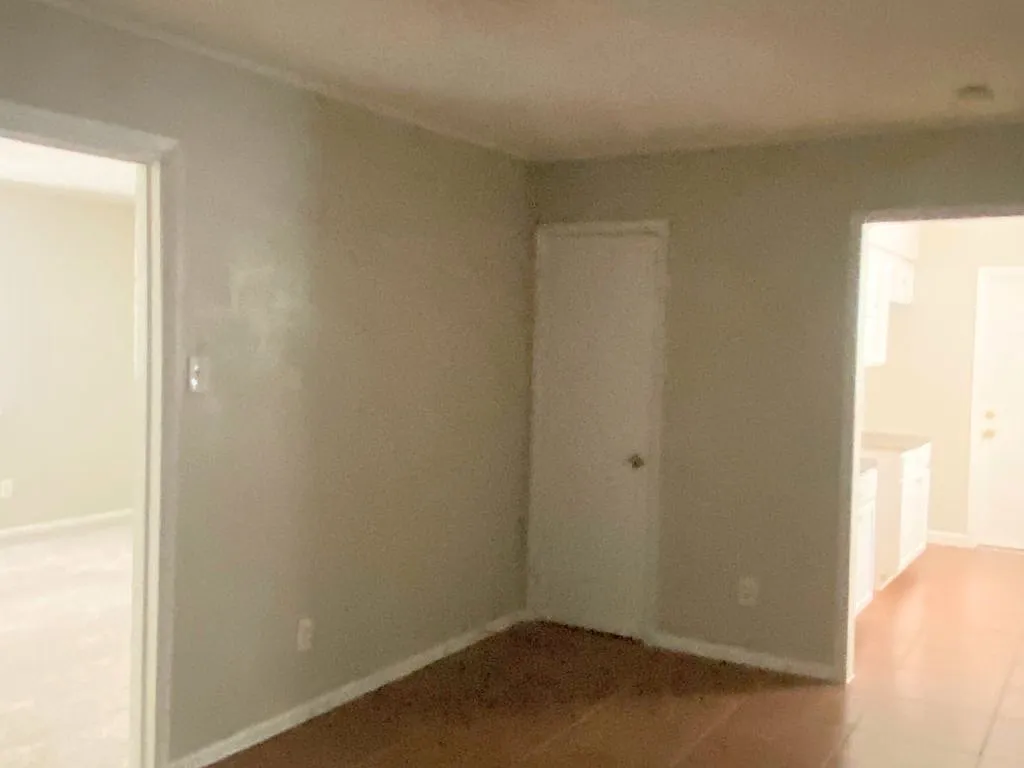 5616 Glen Forest Lane, Dallas, TX 75241 — Photo 2