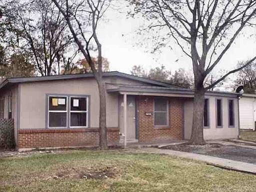 1st image of 262 E RAVENHILL DR