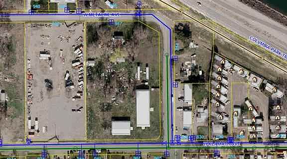 5th image of 917 W Metaline Ave