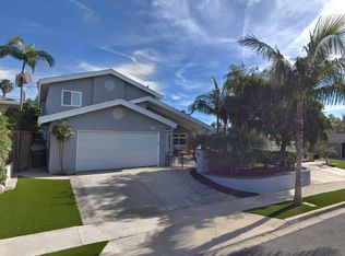 704 Island View Dr, Seal Beach, CA 90740