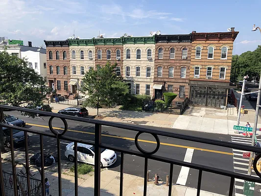 Rented by Yup Realty LLC | media 20