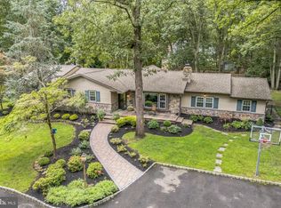 1384 Stokes Rd, Medford, NJ 08055