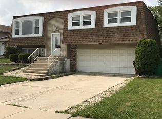 16422 76th Ave, Tinley Park, IL