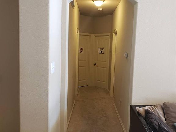 3rd image of 2512 Sun Creek Dr