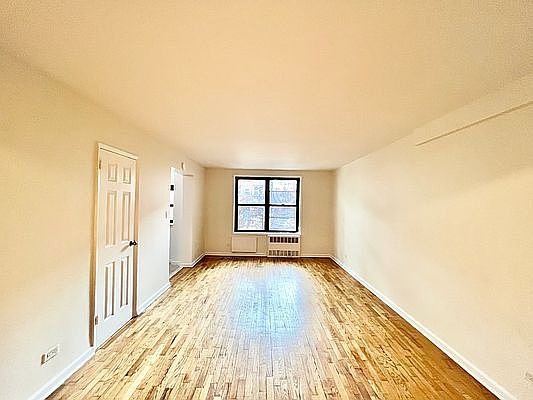 3rd image of 4125 Case St APT 1J