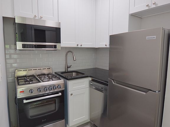 4th image of 315 W 29th St APT 2A