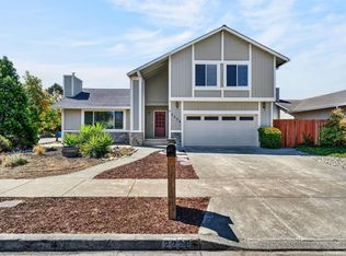 2226 Pimlico Way, Santa Rosa, CA 95401