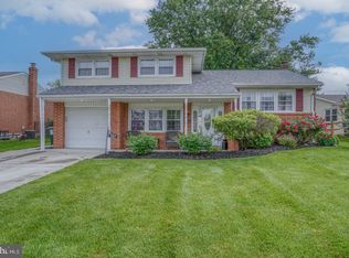 137 Spruceglen Dr, Newark, DE 19711