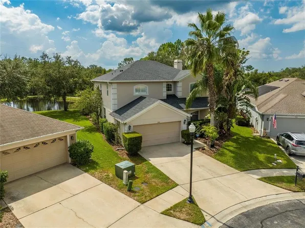 3000 Sunwatch Dr, Zephyrhills, FL 33544