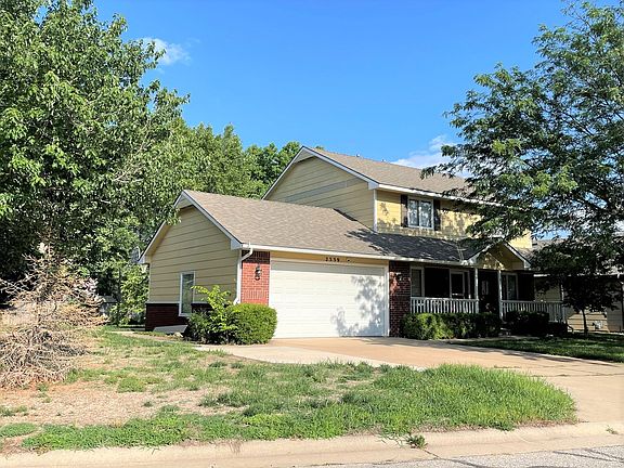2nd image of 2339 N Stoneybrook St