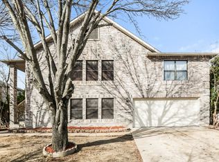 217 Menlo Park Dr, Arlington, TX 76002