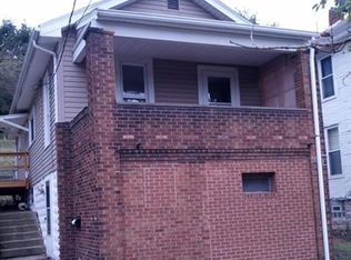 1128 Crescent Ave, Ellwood City, PA 16117