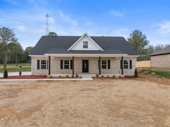 45 County Road 284, Florence, AL 35633