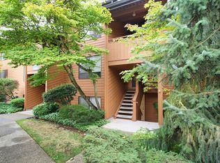 15165 Sunwood Blvd APT C33, Tukwila, WA 98188
