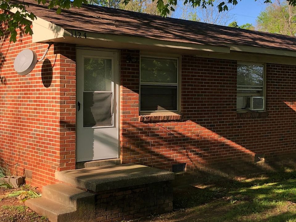 1st image of 112 Hadley Dr APT A