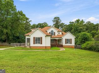 449 Walnut Creek Dr, Stockbridge, GA 30281