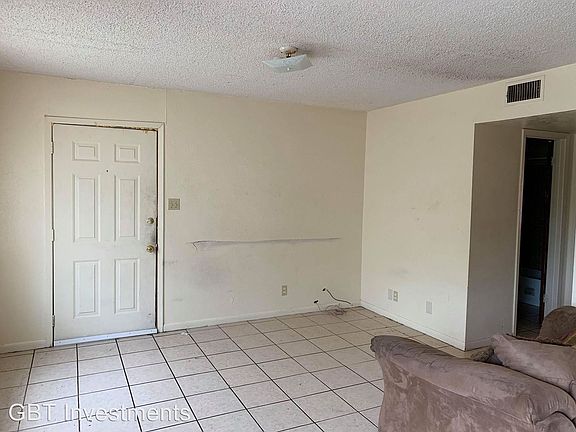 5th image of 1410 N Mary St APT 7