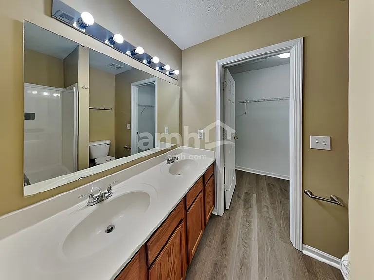 5355 Pelham Way — Photo 13