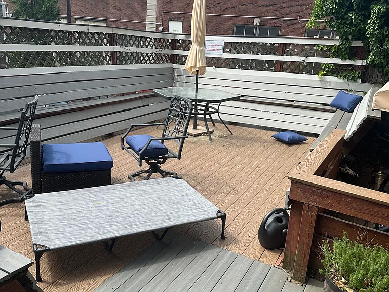 66 Russell St #1 — Photo 26