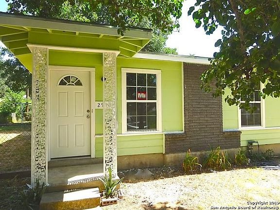 5th image of 2918 Jasper St