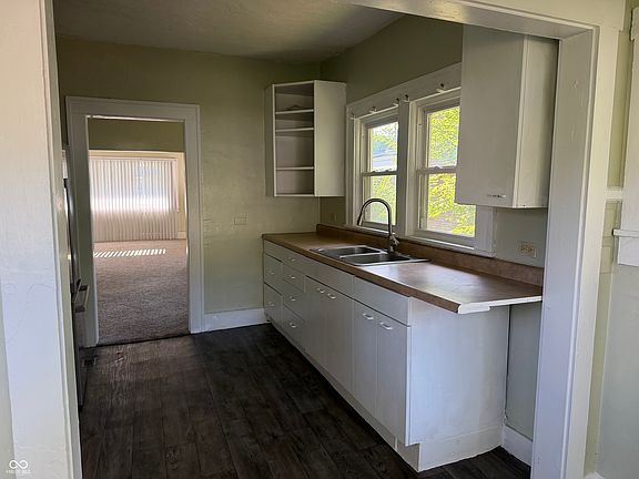 5th image of 1124 Victory Ct