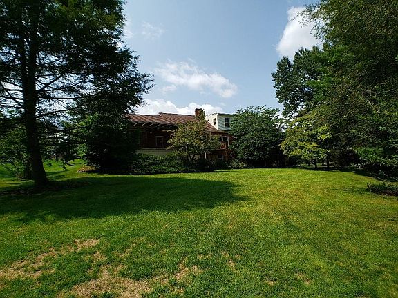 4th image of 1427 S Carolton Dr