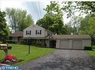 1230 Boulder Ln, West Chester, PA 19382