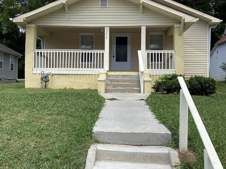 1st image of 2205 McCalla Ave