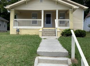 2205 McCalla Ave, Knoxville, TN 37915