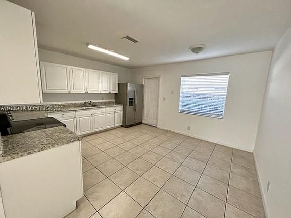 3rd image of 5180 SW 43rd Ter #A