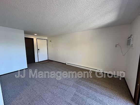 5th image of 1622 W 7th Ave #208