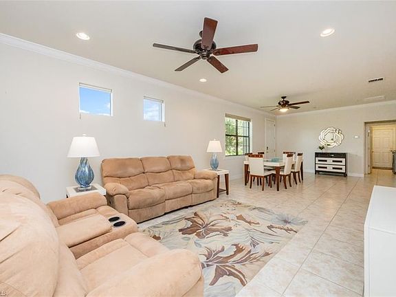 5th image of 7176 Live Oak DR