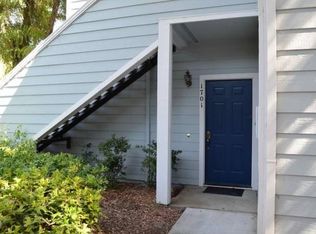 1701 Bevin Brook Dr, San Jose, CA 95112