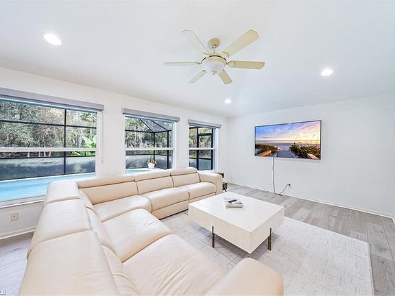 4th image of 3721 Springside DR