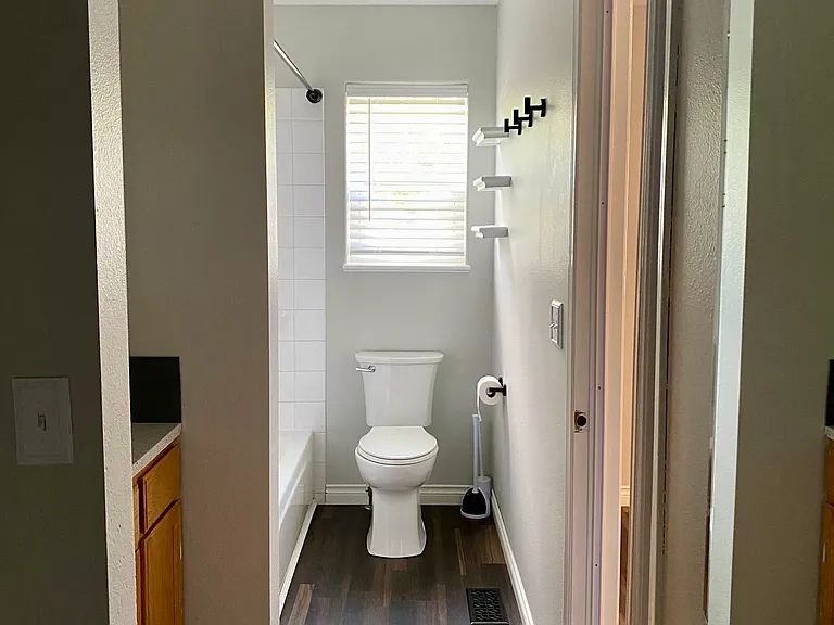 760 Hunt Cir — Photo 34