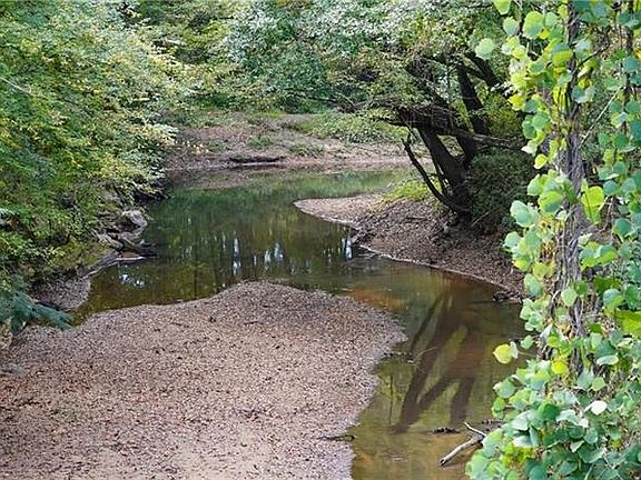 3rd image of Lee Road 379