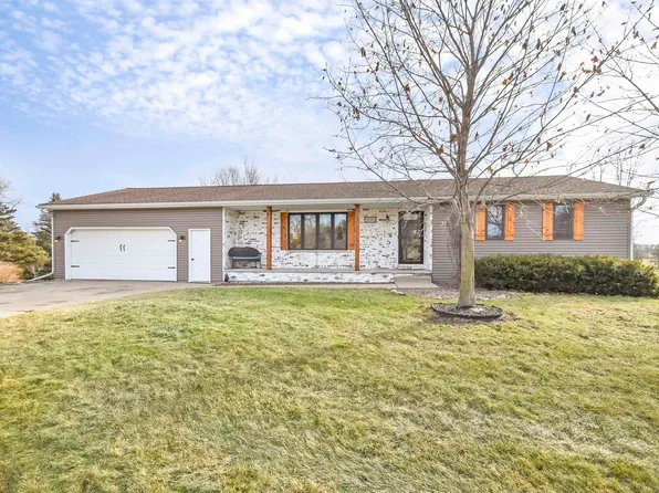 3080 Claymore Ln, New Franken, WI 54229