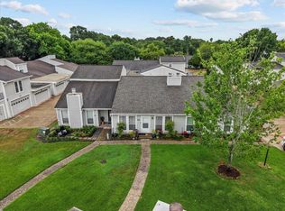 59 Hideaway Dr, Friendswood, TX 77546