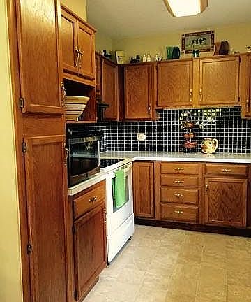 5th image of 343 Cogswell St