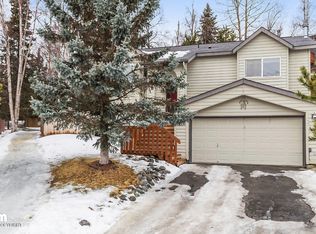 18531 Gibens Cir, Eagle River, AK 99577