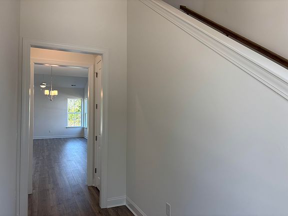 4th image of 3860 Richardson St. #C